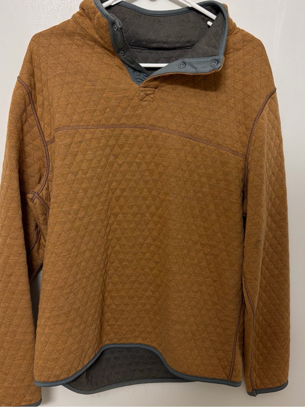 Men's Quilted Lightweight Reversible Shirt Jacket in Brown and Green